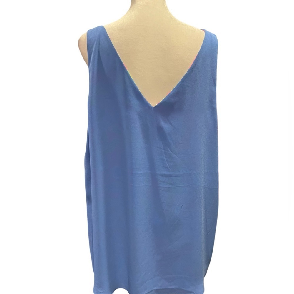 Lilly Pulitzer Florin Sleeveless Reversible tank. No size tag available . - Picture 3 of 8